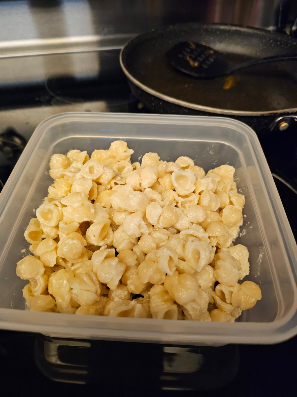 A Comforting Reprieve: White Cheddar Shells ‘n’ Cheese with Sautéed Sausage &&nbsp;Onions